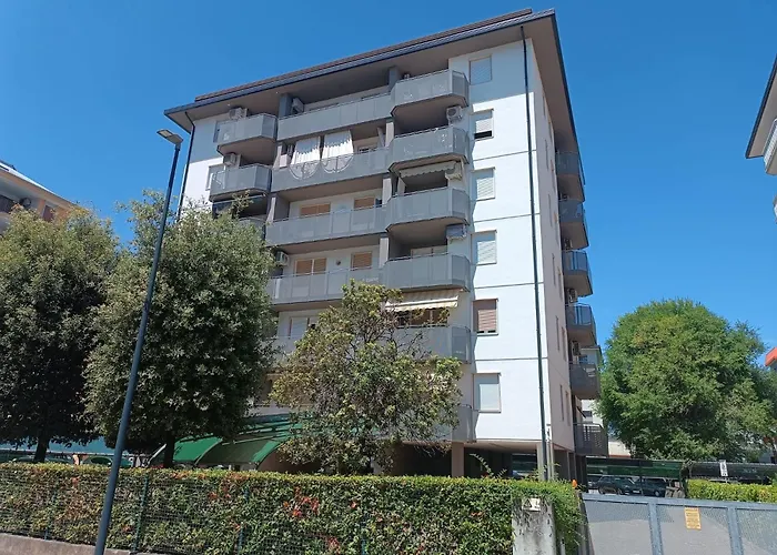 Elba * Μπιμπιόνε